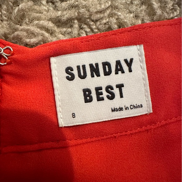 Sunday Best Pleated Coral Skirt, size 8 - Picture 3 of 3